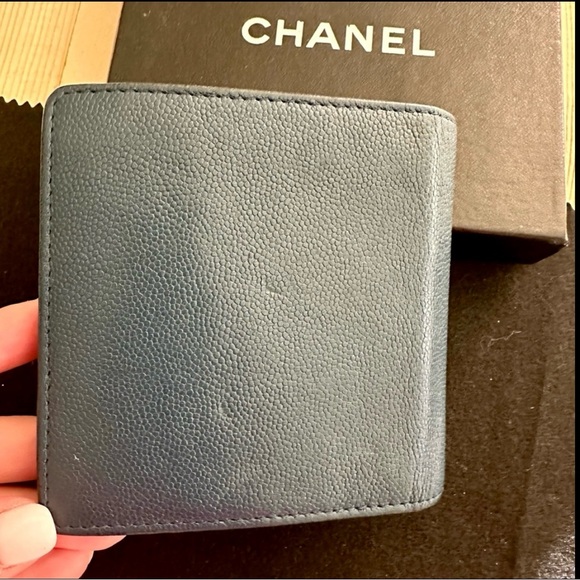Chanel Caviar Bifold Wallet with Box - Picture 7 of 7